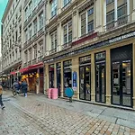 In | La Saphir Au Coeur De Appartamento